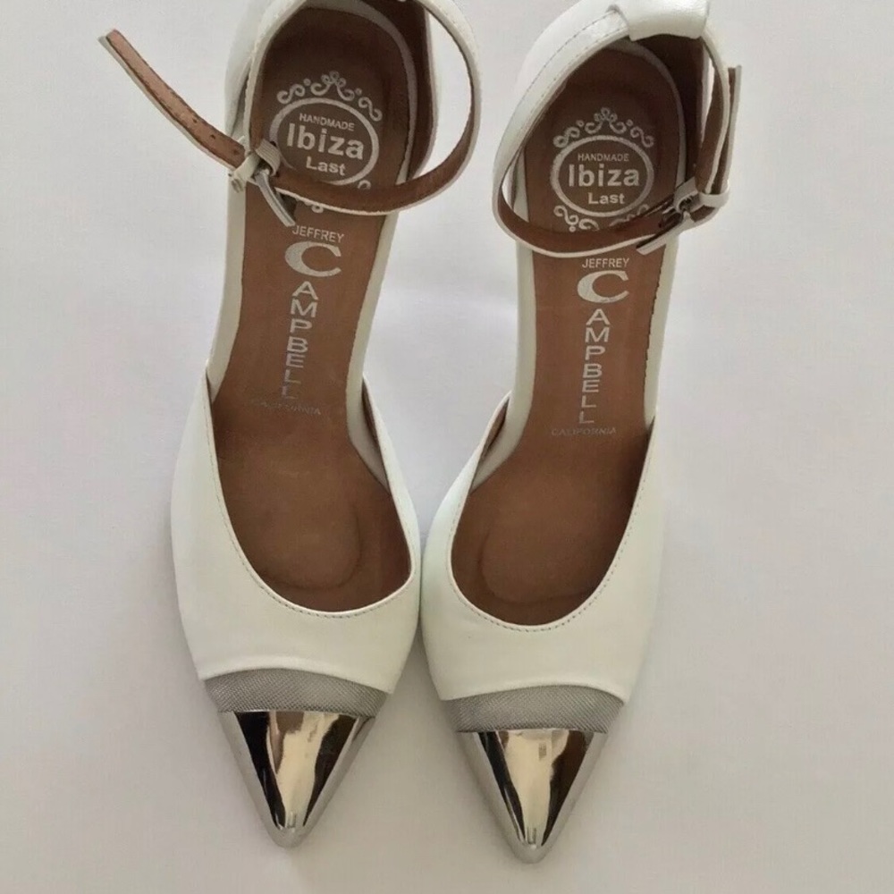 Jeffrey Campbell White Pump size 7